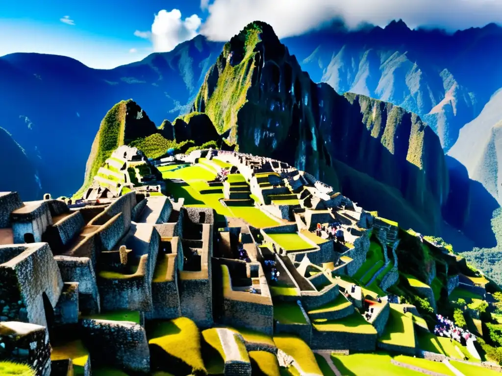 Un paisaje impresionante de Machu Picchu, con los imponentes Andes de fondo, muestra la ingeniería y sociedad en el imperio Inca